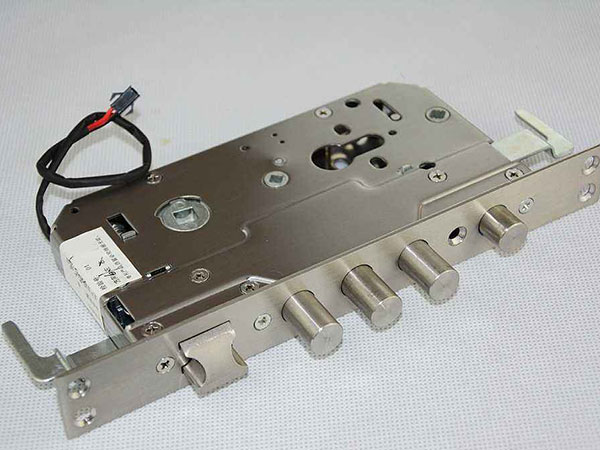 上海換鎖(開鎖換鎖芯公司電話)