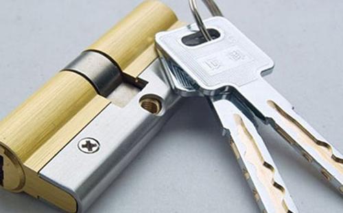 上海換鎖電話(開門鎖安裝指紋鎖)